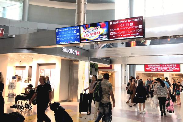 マッカラン国際空港