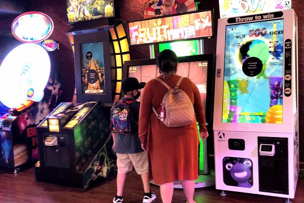 ニューヨークニューヨーク ゲーセン