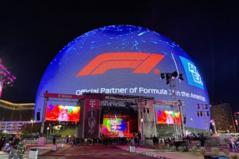 F1ラスベガス　Tモービルゾーン